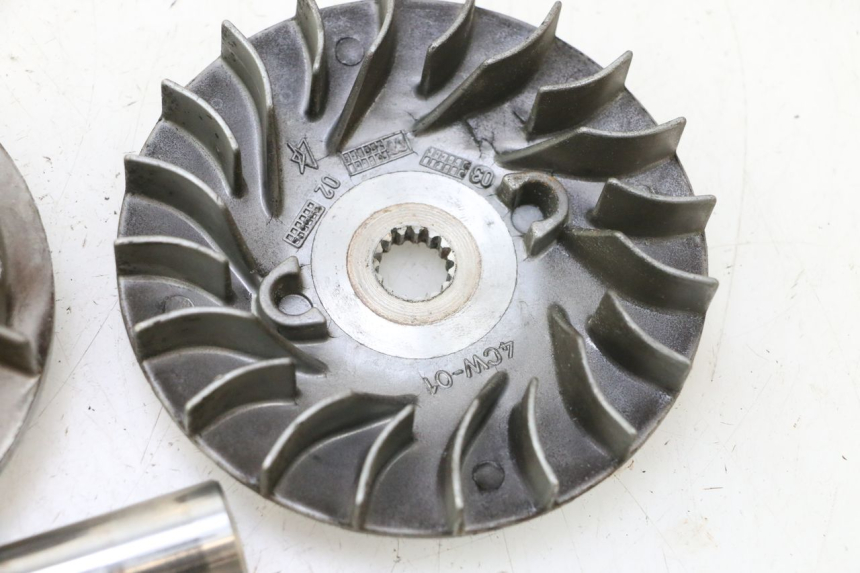 photo de VARIATEUR YAMAHA YP MAJESTY 125 (2002 - 2006) - Photo complémentaire