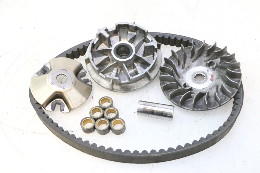 photo de VARIATEUR YAMAHA YP MAJESTY 125 (1998 - 2001) - Vue principale