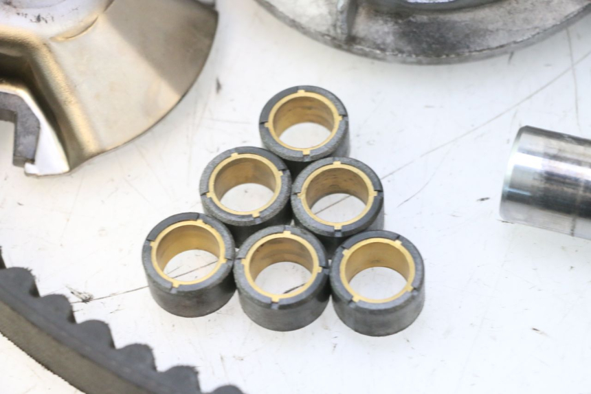 photo de VARIATEUR YAMAHA YP MAJESTY 125 (1998 - 2001) - Inspection visuelle