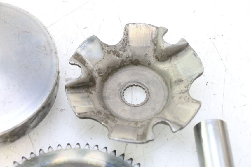 photo de VARIATEUR PIAGGIO ZIP 2T 50 (2009 - 2019) - Points de fixation