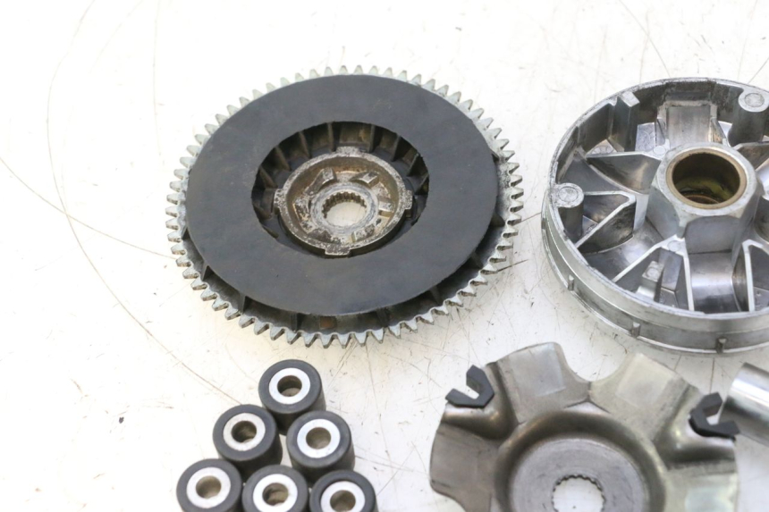 photo de VARIATEUR PIAGGIO ZIP 4T 50 (2018 - 2020) - Vue d’ensemble