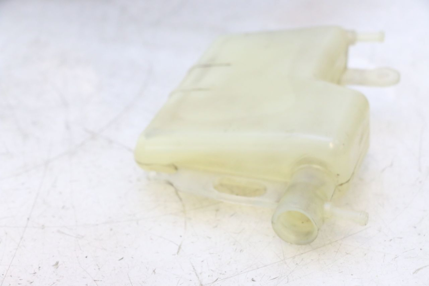 photo de VASE EXPANSION SUZUKI BURGMAN EXECUTIVE ABS 650 (2006 - 2012) - Gros plan technique