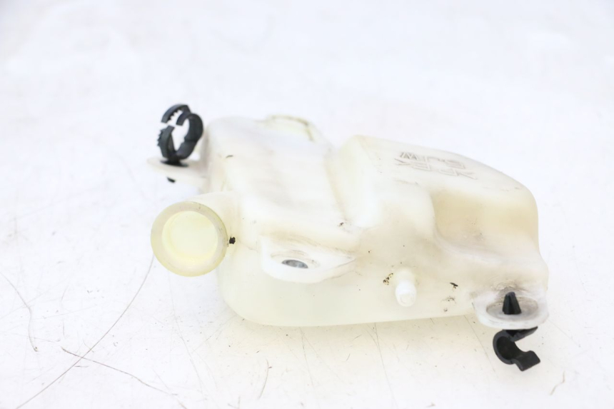 photo de VASE EXPANSION YAMAHA FJR 1300 (2001 - 2005) - Zoom état d’usage