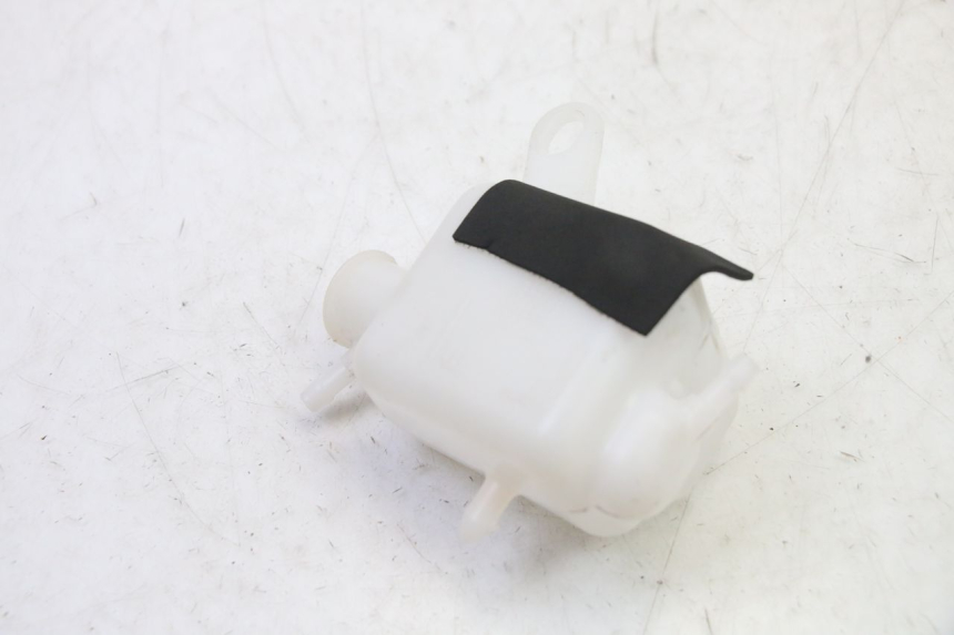 photo de VASE EXPANSION YAMAHA XMAX X-MAX 125 (2021 - 2025) - Zoom état d’usage