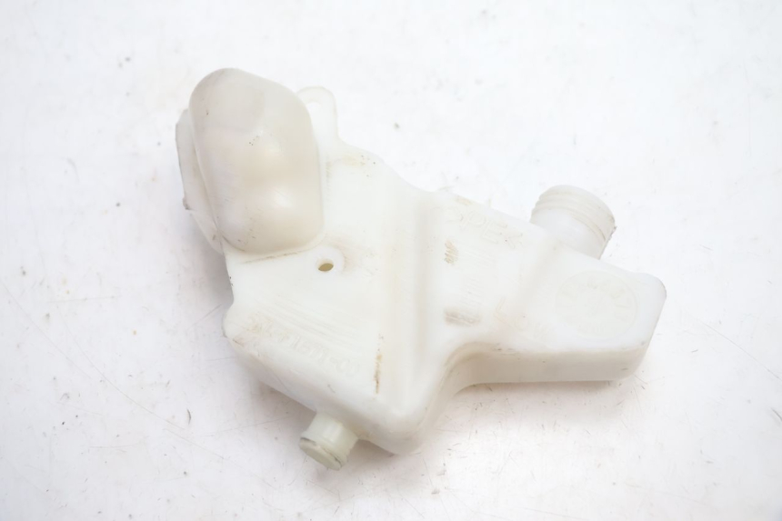 photo de VASE EXPANSION YAMAHA YP MAJESTY 125 (2002 - 2006) - Autre angle de vue