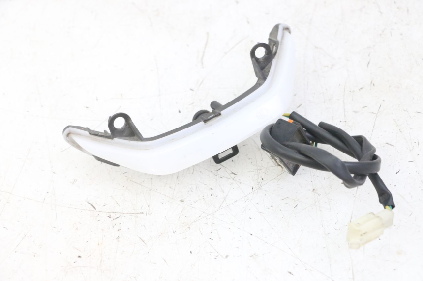 photo de VEILLEUSE PEUGEOT KISBEE 2T 50 (2018 - 2022)