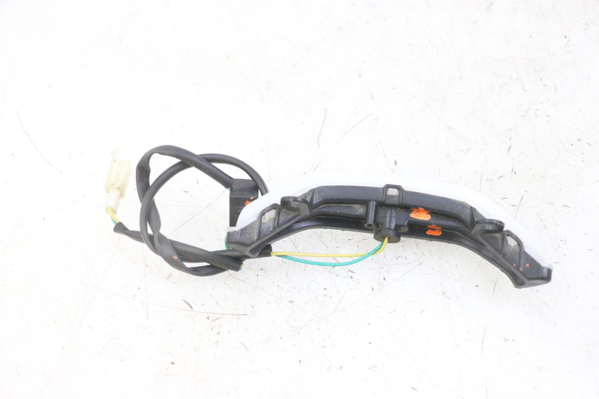 photo de VEILLEUSE PEUGEOT KISBEE 2T 50 (2018 - 2022)