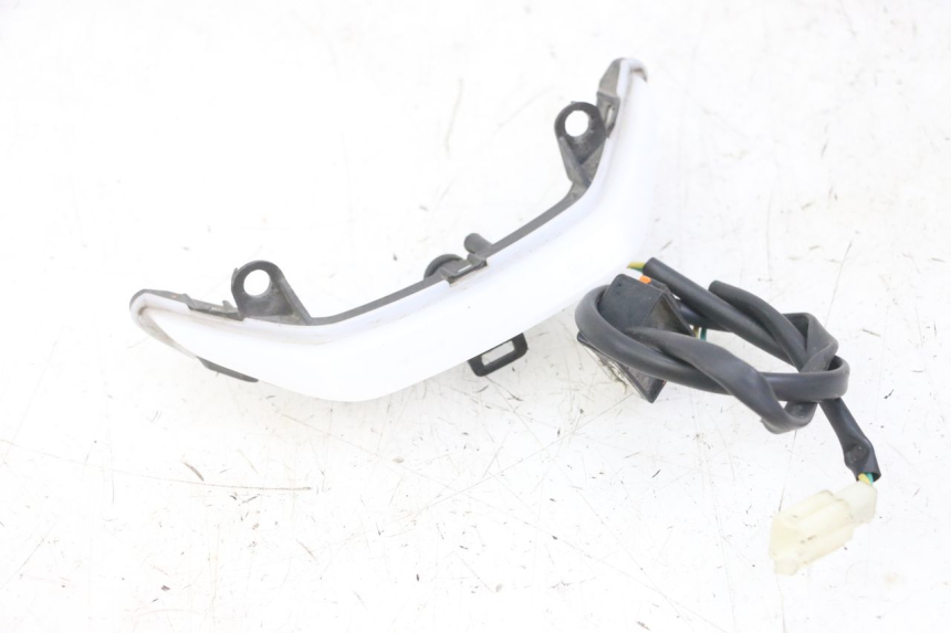 photo de VEILLEUSE PEUGEOT KISBEE 2T 50 (2018 - 2022)