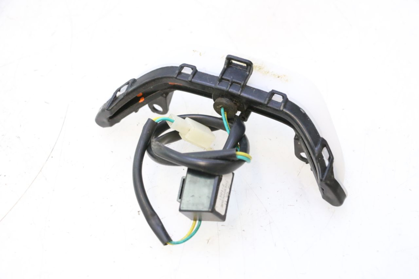 photo de VEILLEUSE PEUGEOT KISBEE 4T 50 (2018 - 2022) - Autre angle de vue