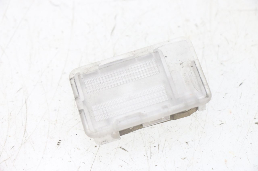 photo de VEILLEUSE PIAGGIO MP3 HPE 300 (2019 - 2026) - Vue principale