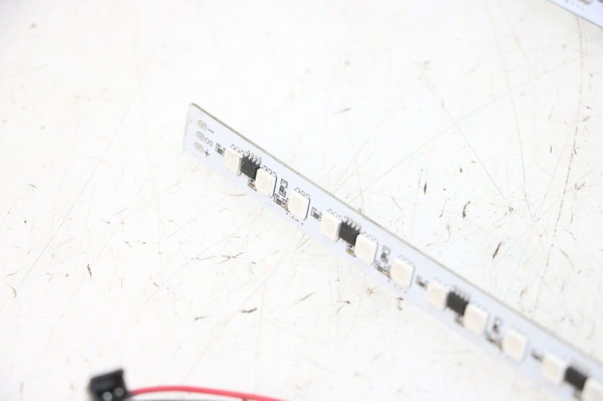 photo de VEILLEUSE DUALTRON VICTOR LIMITED 1