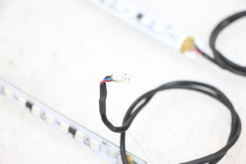 photo de VEILLEUSE DUALTRON VICTOR LIMITED 1