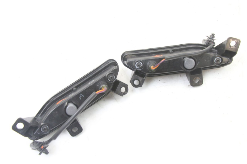 photo de VEILLEUSE YAMAHA TRACER 7 700 (2020 - 2024)