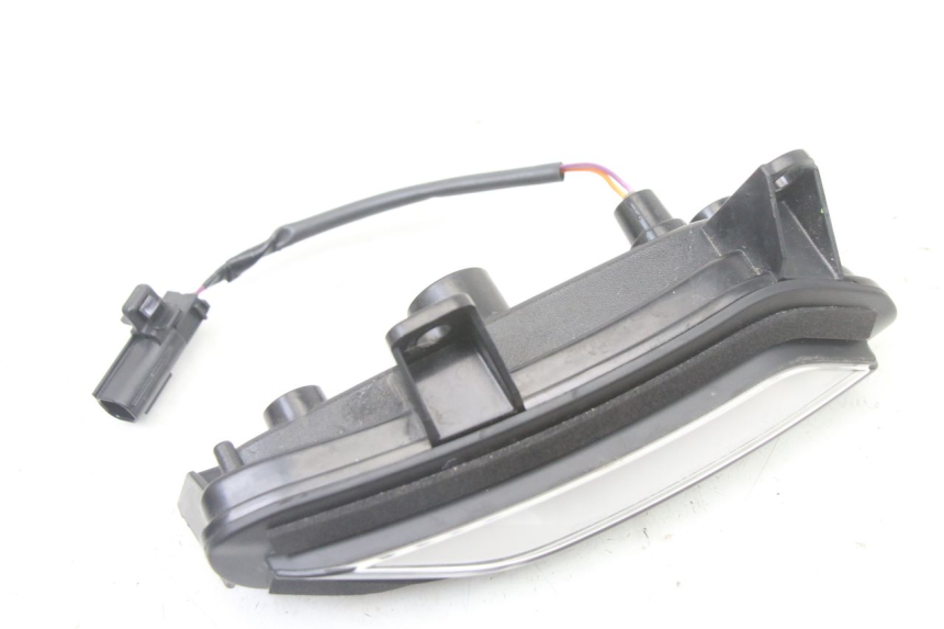 photo de VEILLEUSE YAMAHA TRACER 7 700 (2020 - 2024)
