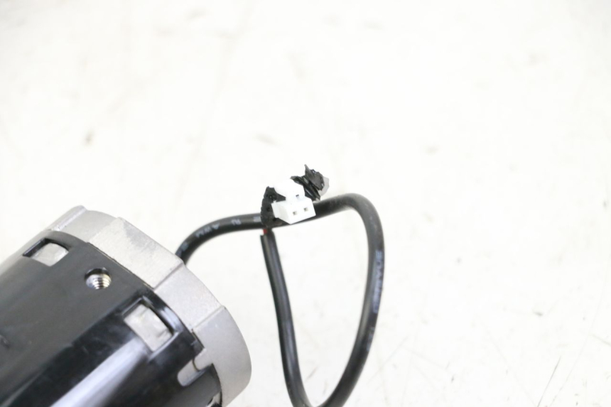 photo de VEILLEUSE SEGWAY NINEBOT ZT3 PRO 1