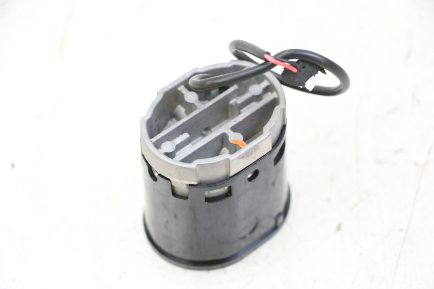 photo de VEILLEUSE SEGWAY NINEBOT ZT3 PRO 1