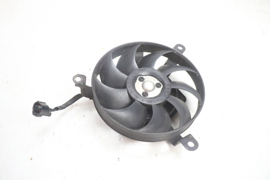 photo de VENTILATEUR SUZUKI BURGMAN EXECUTIVE ABS 650 (2006 - 2012) - Vue principale