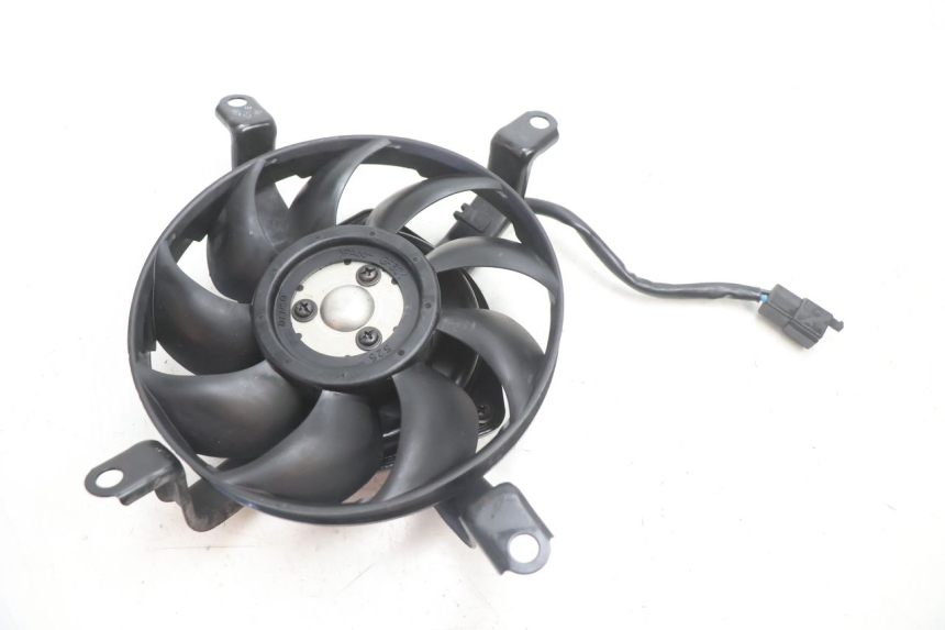 photo de VENTILATEUR KAWASAKI ER-6 ER6 N 650 (2005 - 2009) - Vue principale