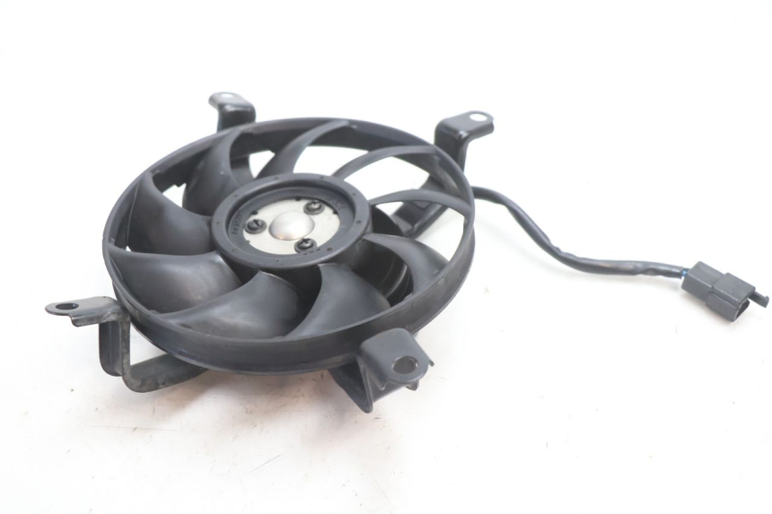 photo de VENTILATEUR KAWASAKI ER-6 ER6 N 650 (2005 - 2009) - Détail de la pièce