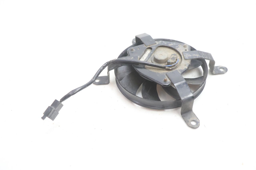 photo de VENTILATEUR KAWASAKI ER-6 ER6 N 650 (2005 - 2009) - Zoom état d’usage