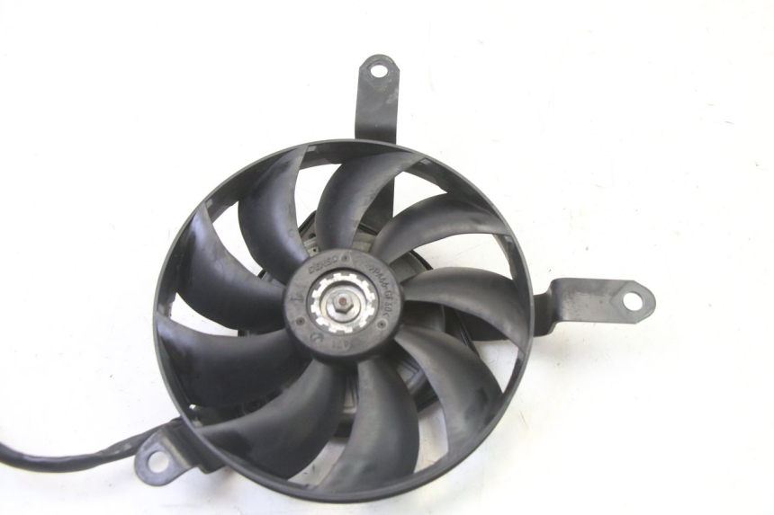 photo de VENTILATEUR YAMAHA FZ6 FAZER S2 600 (2007 - 2011)