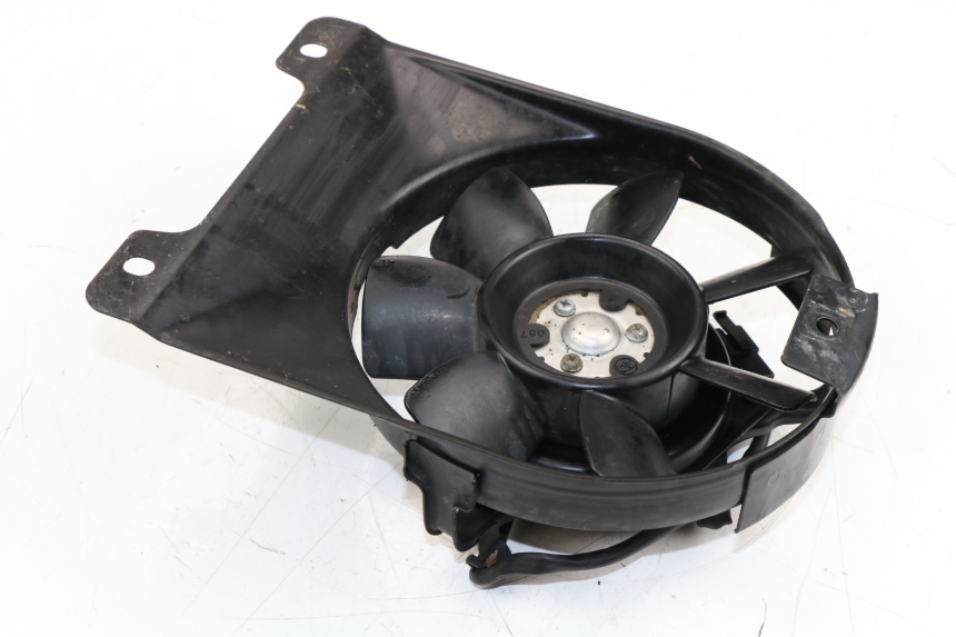 photo de VENTILATEUR YAMAHA FZX FAZER 750 (1987 - 1998) - Détail de la pièce
