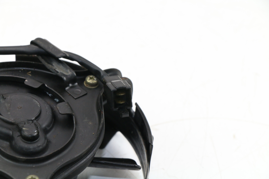 photo de VENTILATEUR YAMAHA FZX FAZER 750 (1987 - 1998) - Vue produit