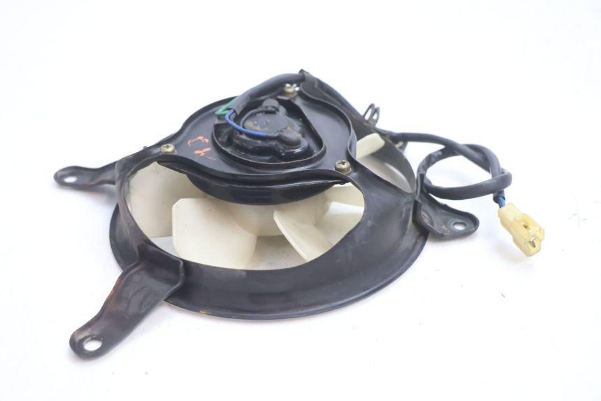 photo de VENTILATEUR KAWASAKI GPX F ZX750F 750 (1986 - 1990) - Autre angle de vue