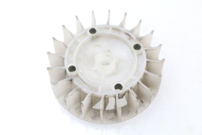 photo de VENTILATEUR PEUGEOT KISBEE 4T 50 (2010 - 2017)