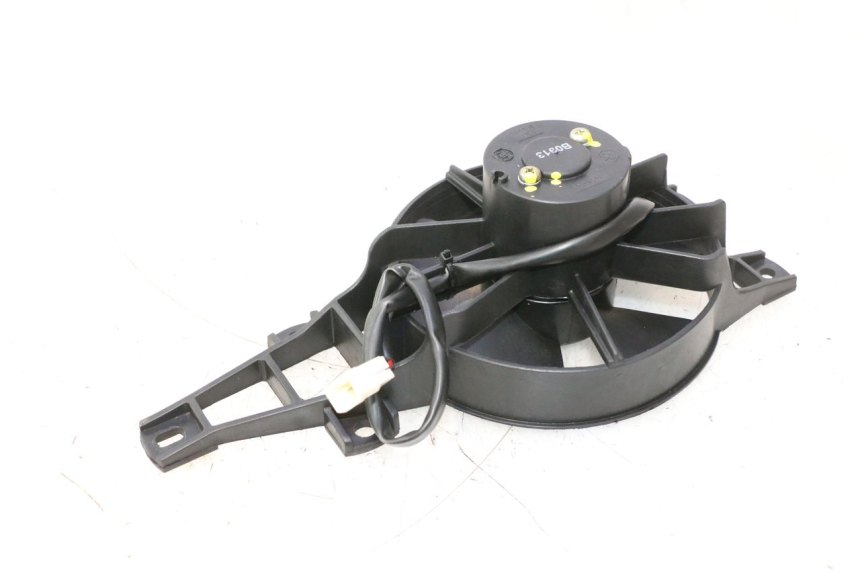 photo de VENTILATEUR PIAGGIO MP3 500 (2011 - 2015) - Vue d’ensemble