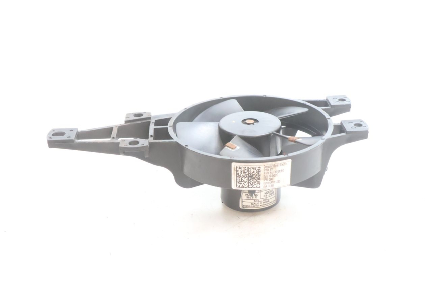 photo de VENTILATEUR PIAGGIO MP3 500 (2016 - 2018) - Détail de la pièce