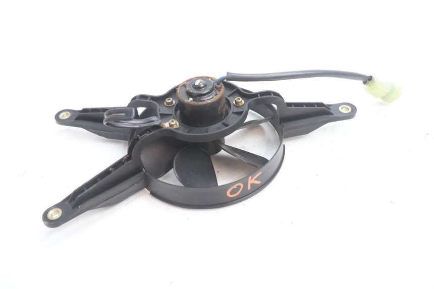 photo de VENTILATEUR KYMCO MXU R 250 (2004 - 2010) - Gros plan technique