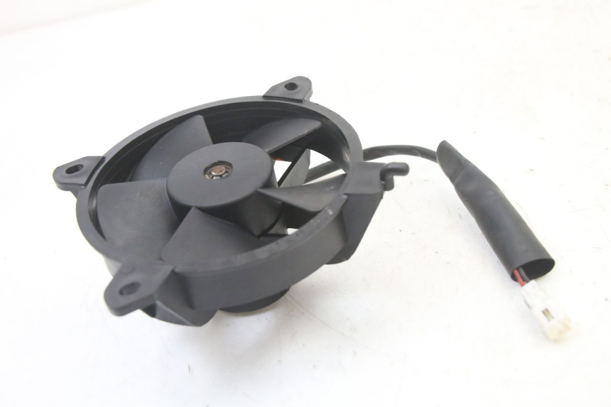 photo de VENTILATEUR PIAGGIO VESPA GRANTURISMO 125 (2003 - 2007)