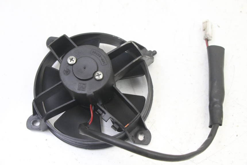 photo de VENTILATEUR PIAGGIO VESPA GRANTURISMO 125 (2003 - 2007)