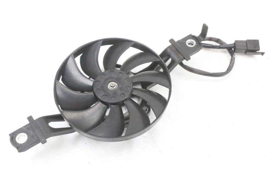 photo de VENTILATEUR SUZUKI BURGMAN 125 (2007 - 2014)