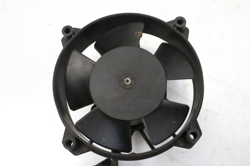 photo de VENTILATEUR SUZUKI UH BURGMAN 125 (2002 - 2006)