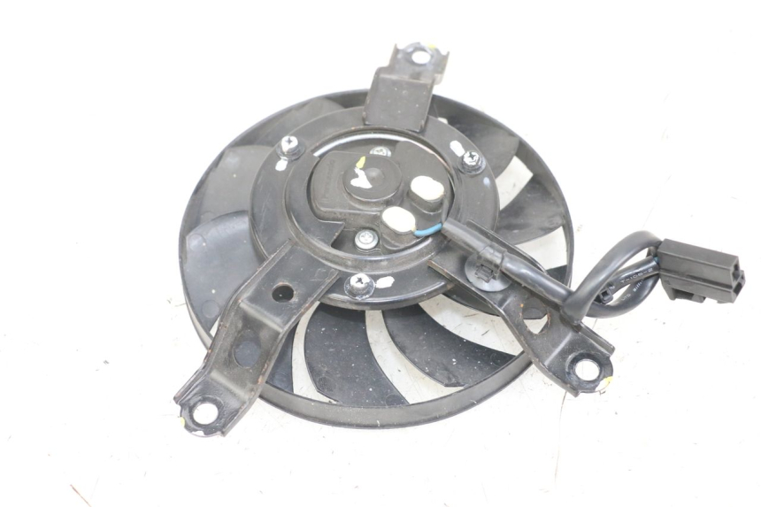 photo de VENTILATEUR YAMAHA XMAX X-MAX ABS 125 (2017 - 2020)