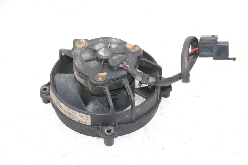 photo de VENTILATEUR YAMAHA XMAX X-MAX 125 (2006 - 2009) - Gros plan technique