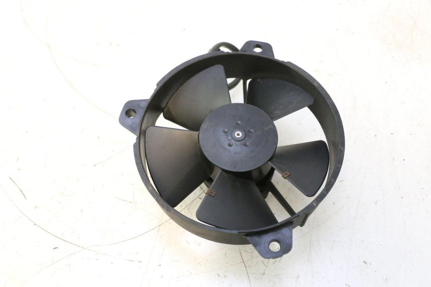 photo de VENTILATEUR YAMAHA X-MAX XMAX 125 (2010 - 2013) - Vue principale