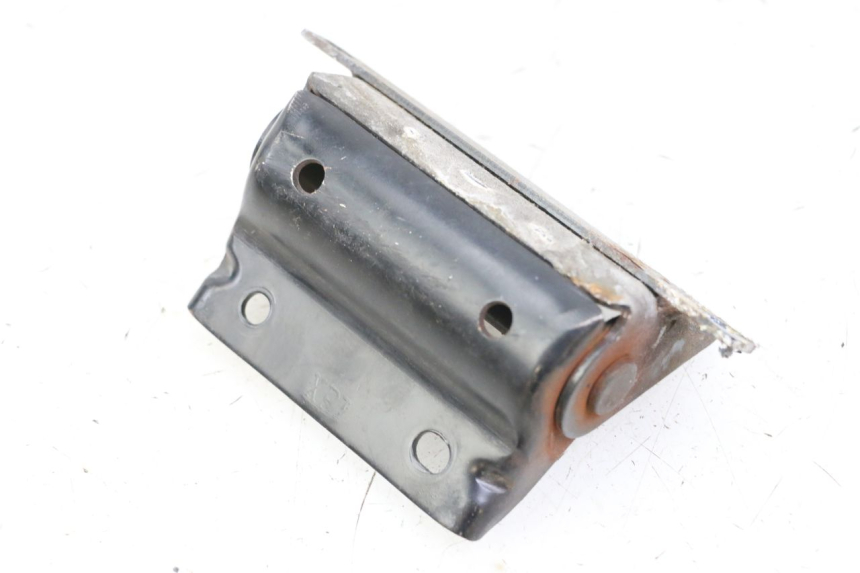 photo de VERIN SELLE SYM ORBIT III 3 4T 50 (2021 - 2025) - Autre angle de vue