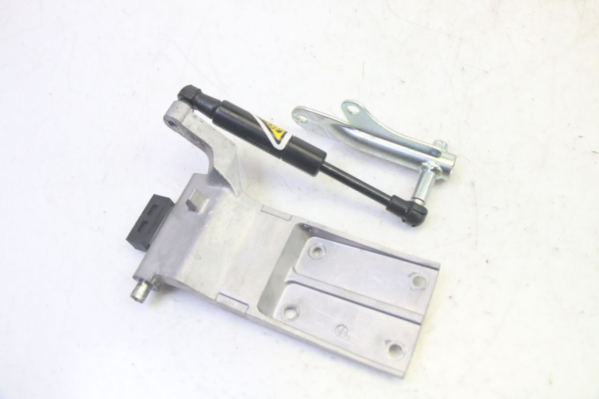 photo de VERIN SELLE YAMAHA TRICITY 300 (2020 - 2024) - Vue principale