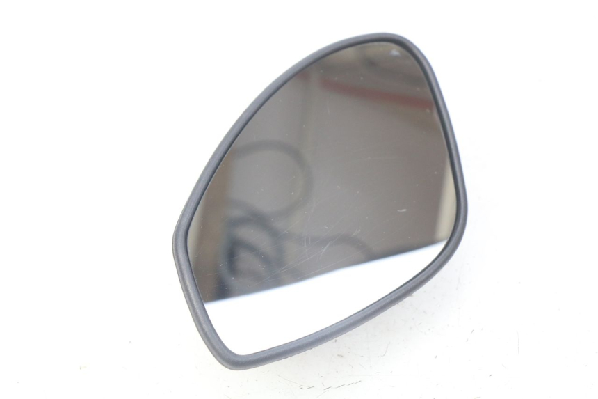 photo de VERRE RETROVISEUR DROIT APRILIA SRV 850 (2012 - 2017)