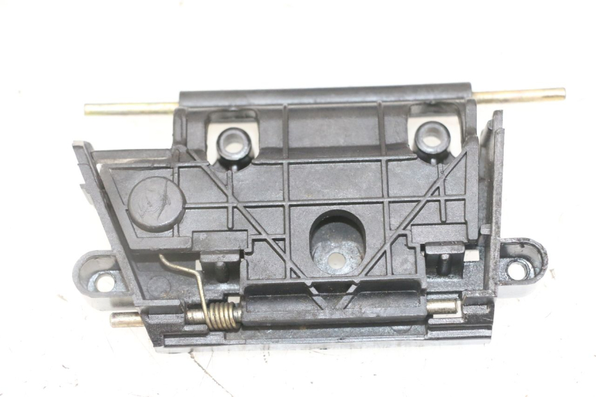 photo de VERROUILLAGE COFFRE PEUGEOT VIVACITY NEW 4T 50 (2008 - 2017)