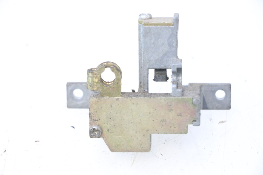 photo de VERROUILLAGE TRAPPE KYMCO LIKE 4T 50 (2019 - 2025) - Autre angle de vue