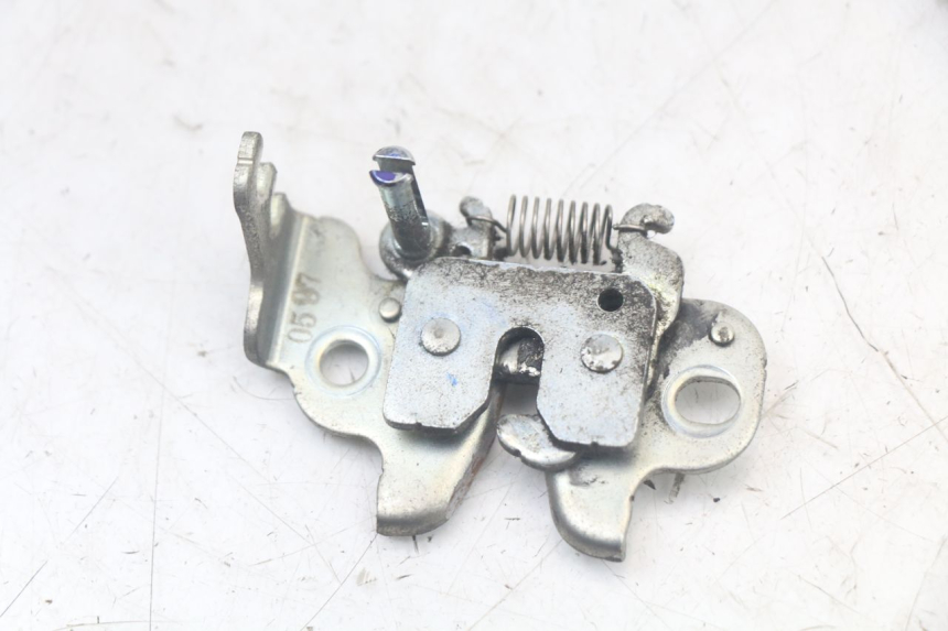 photo de VERROUILLAGE TRAPPE YAMAHA XMAX X-MAX ABS 125 (2017 - 2020)