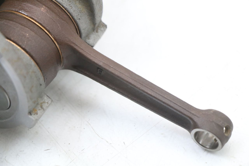 photo de VILEBREQUIN HYOSUNG GV AQUILA 125 (2000 - 2004) - Gros plan technique