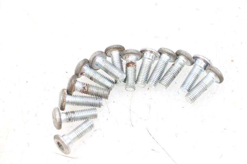 photo de VIS DISQUE DE FREIN JM MOTORS GTS 125 (2015 - 2019) - Autre angle de vue