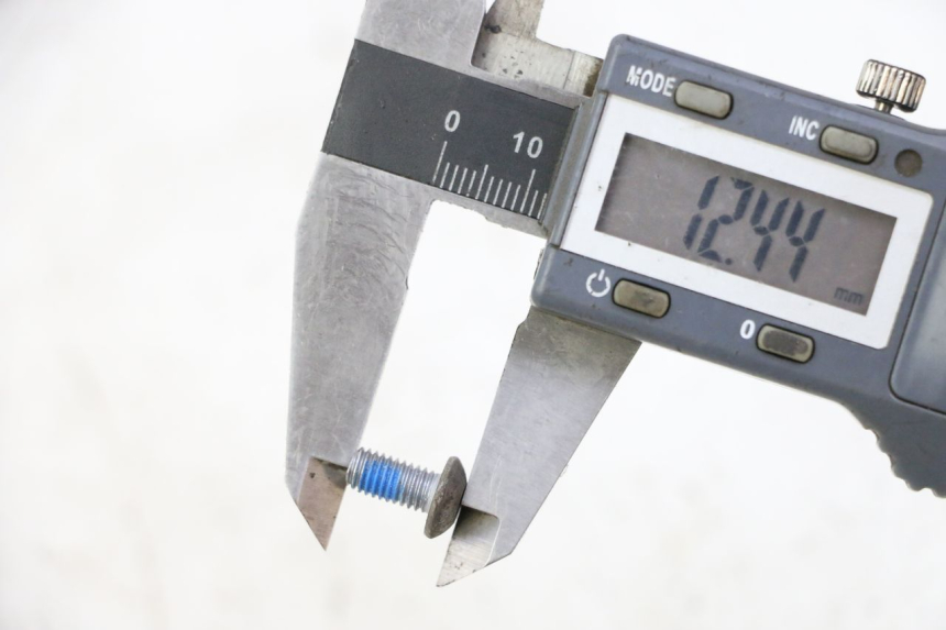 photo de VIS DISQUE DE FREIN XIAOMI MI PRO 2 1