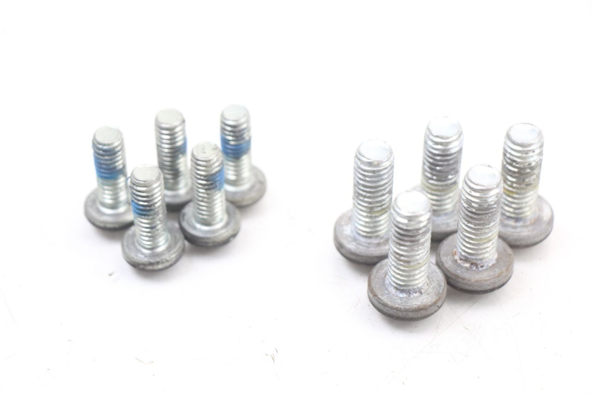 photo de Brake disc bolt HARLEY DAVIDSON SPORTSTER XL CUSTOM 1200 (2003 - 2004) - Zoom état d’usage